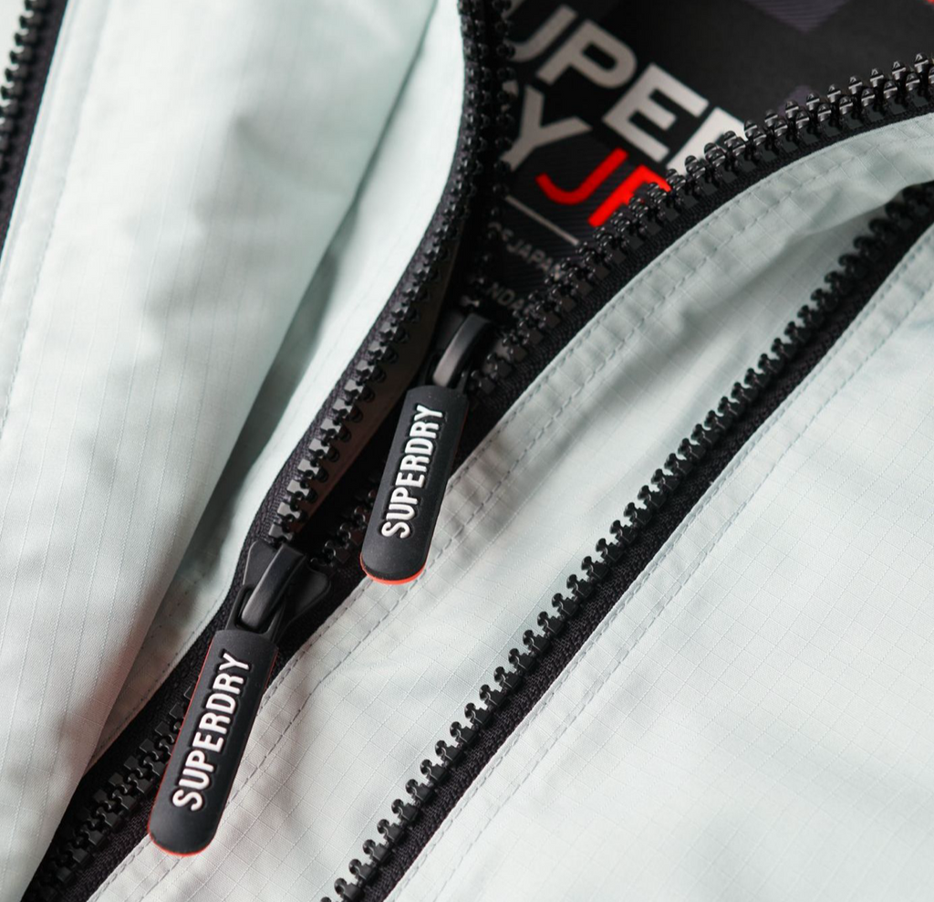 SUPERDRY cazadora gris claro