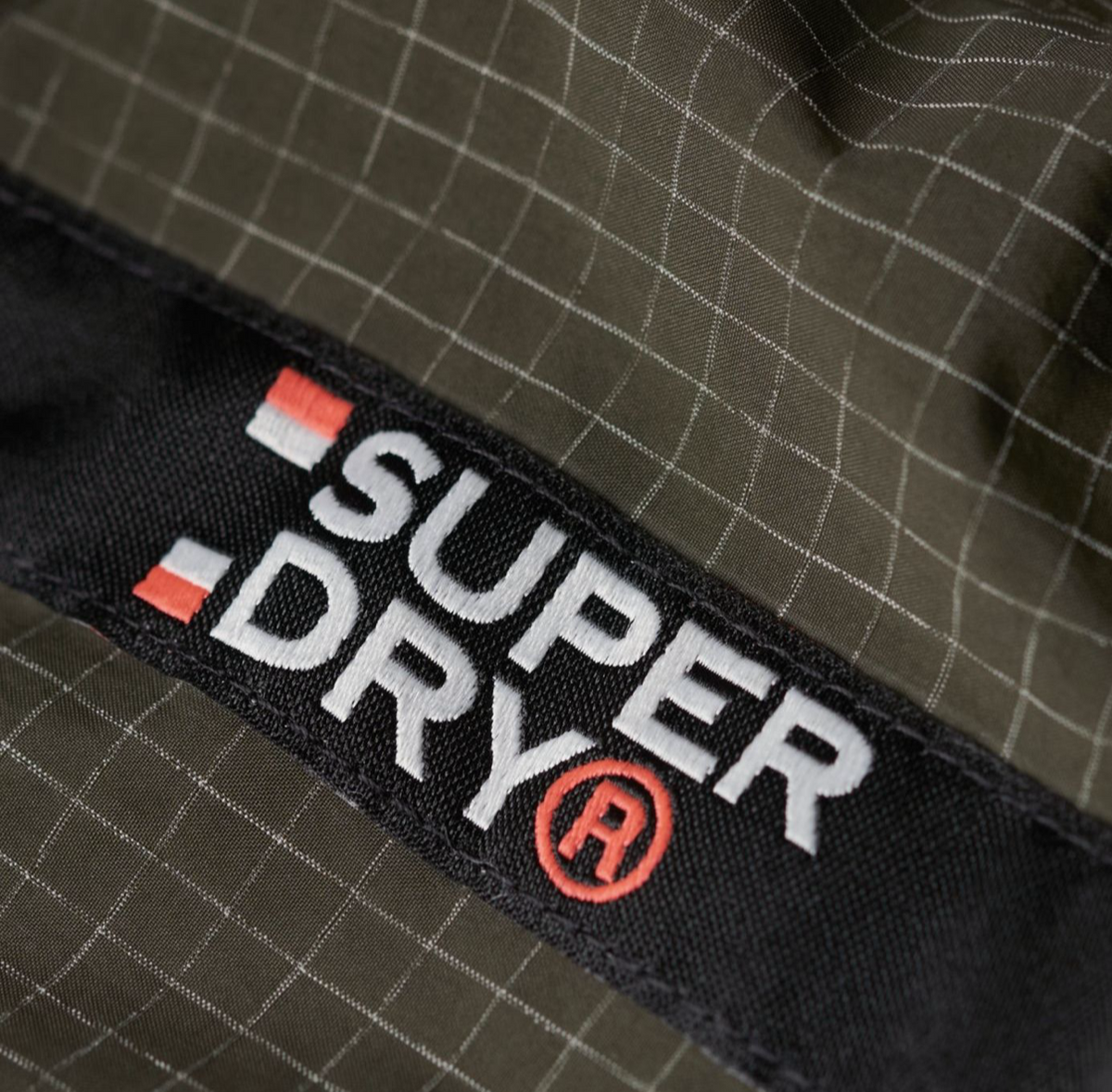 SUPERDRY cortavientos